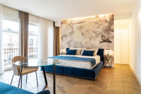 Donna Giacinta Blu Luxury Flat